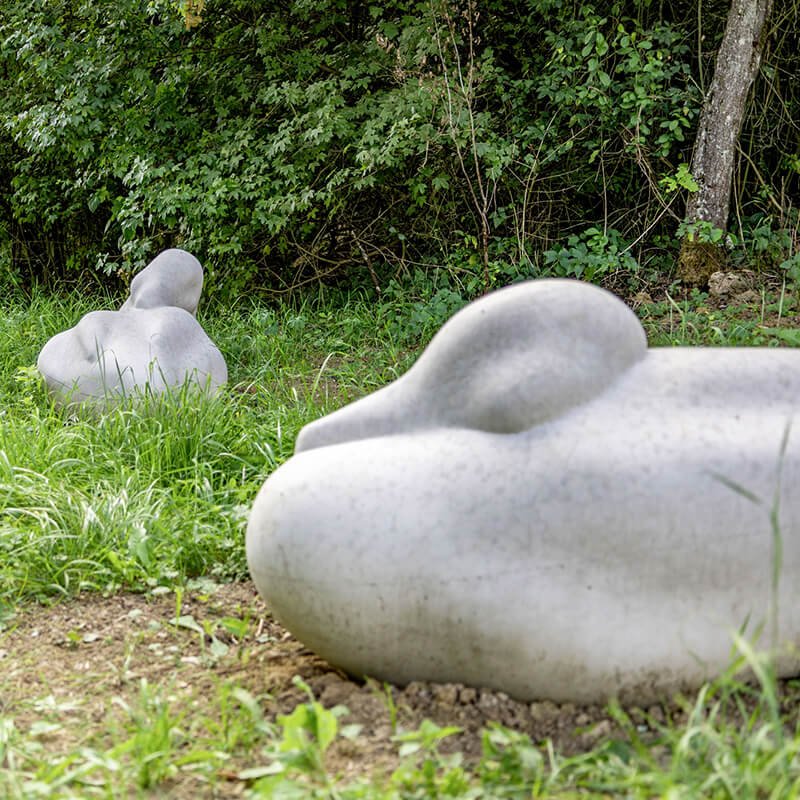 Skulptur „Chillende Enten“ von Elisabeth Howey